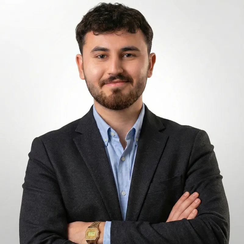 Psikolog Ali Özdemir